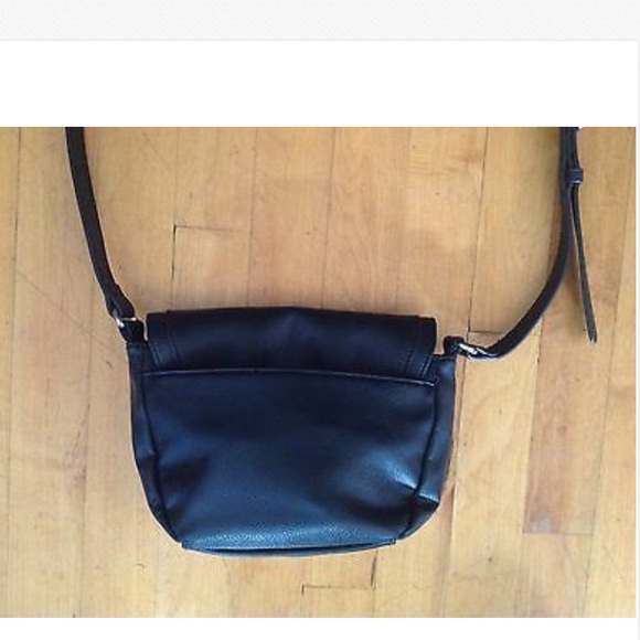 NINE WEST Black Faux Leather CROSSBODY Handbag - Picture 10 of 10